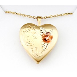 Aranydiffúziós Nyitható Szívmedál 10 Karátos Rózsával 